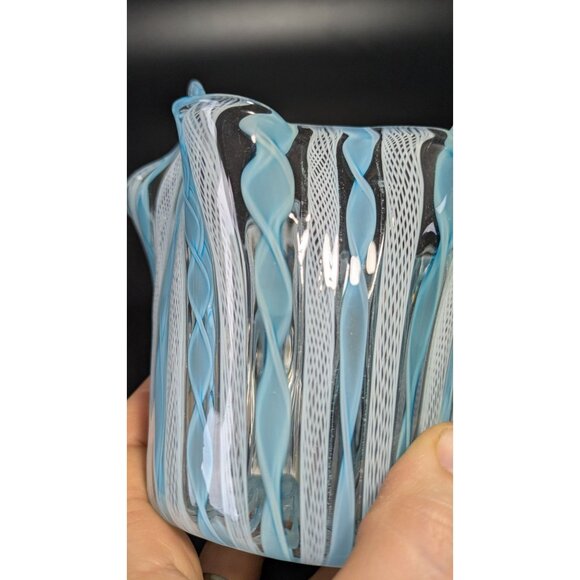 Murano Glass Handkerchief Vase Blue White Swirl Pattern Vintage - Picture 8 of 16